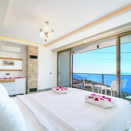 Bella Villa *