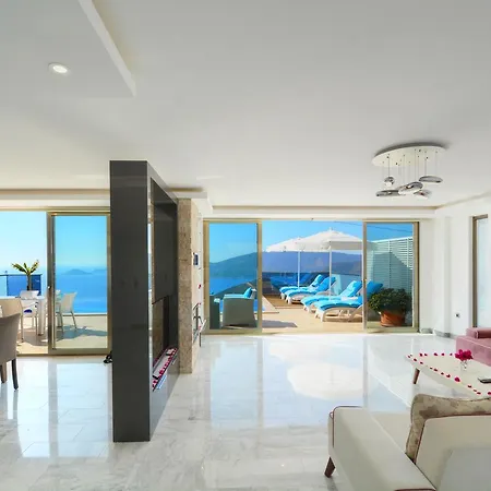 Bella Villa *