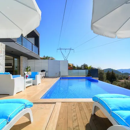 Bella Villa